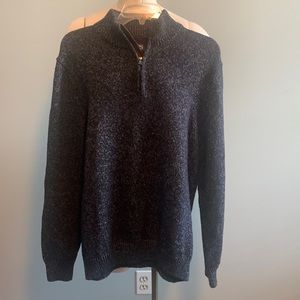 Chaps Mens Large Classic fit Black Textered Sweater